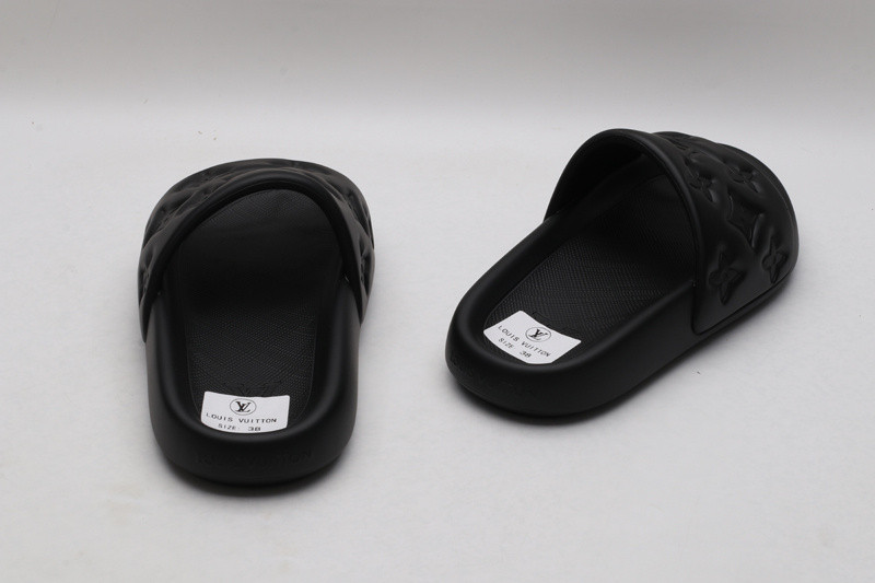 lvt sandals