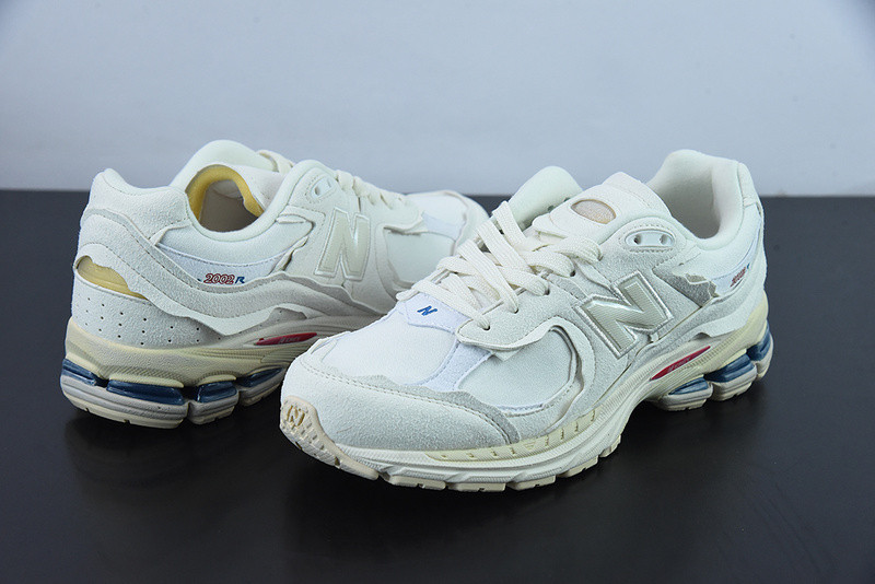 new balance sneaker
