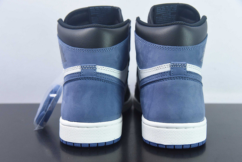 air jordan 1 retro high og "blue moon" 555088-115