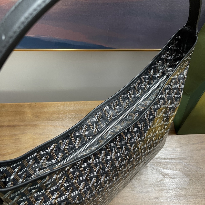 G09ard purse