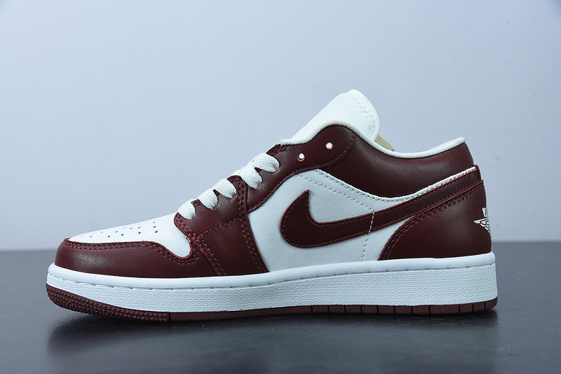 air jordan 1 low surF**es in “”team red" dc0774-116