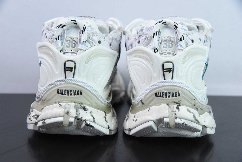 Ba*len*cia*ga runner sneaker
