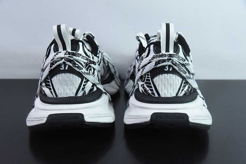BC 3XL SNEAKER