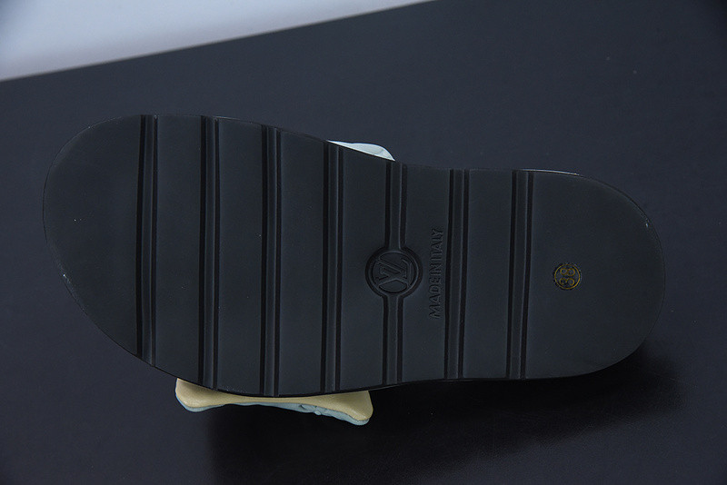 lvt sandals
