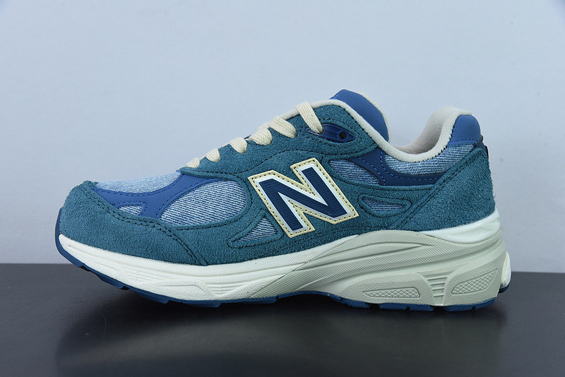 new balance sneaker