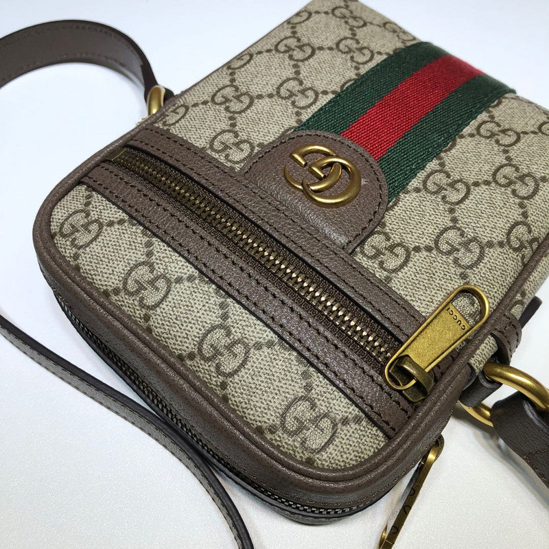 G*u*i shoulder bag