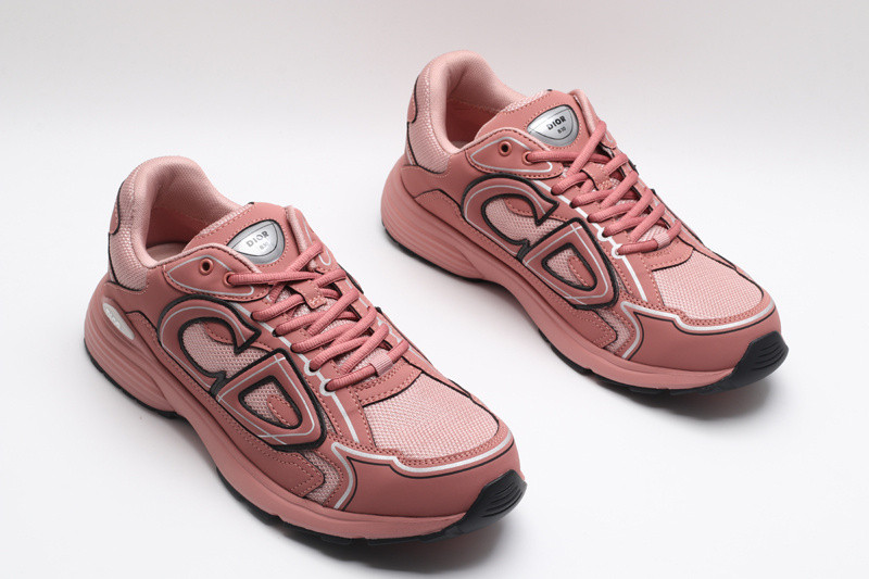dio* sneaker