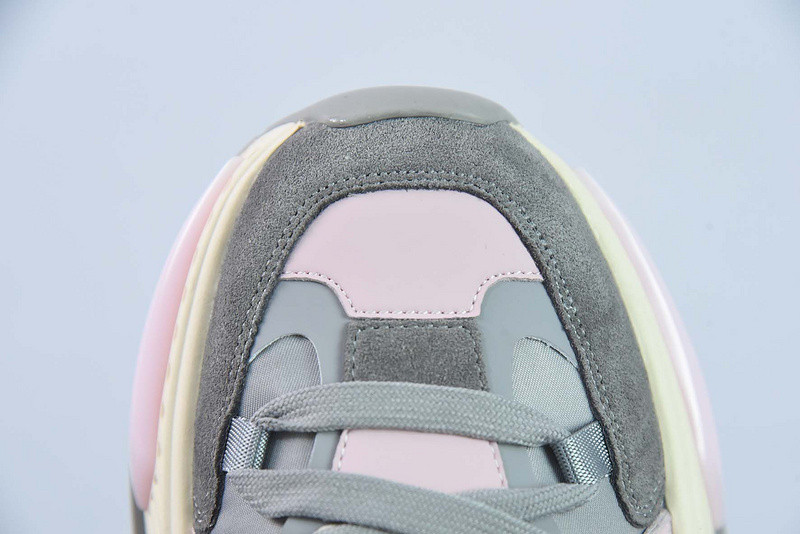 dg sneaker