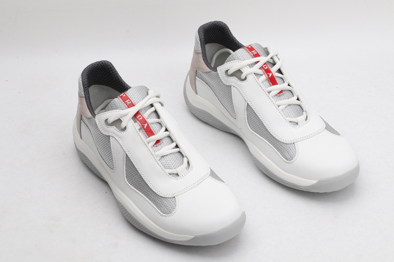 pr sneaker