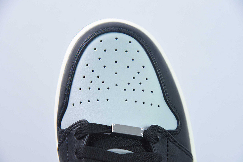 air jordan 1 mid “black Ch*0me” fb9892-002