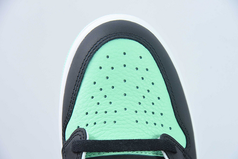 air jordan 1 high og "green glow" dz5485-130