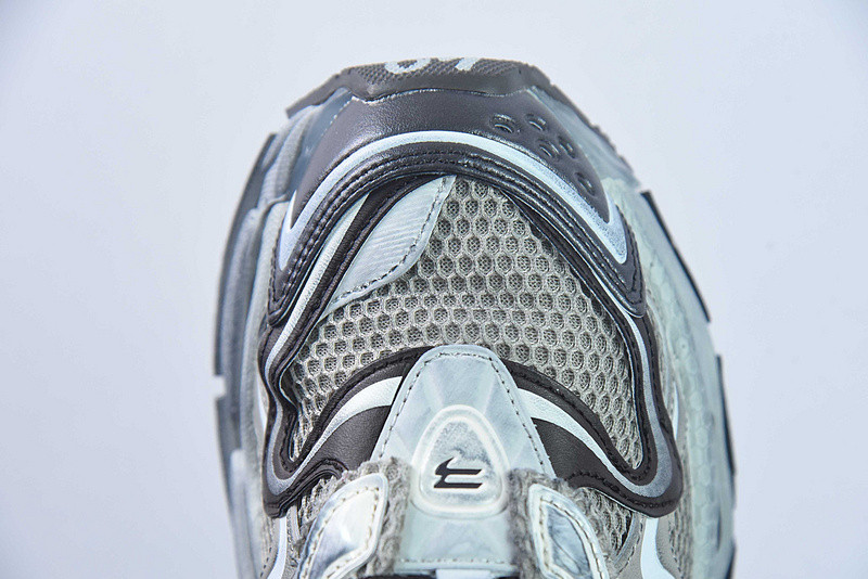 Ba*len*cia*ga runner sneaker