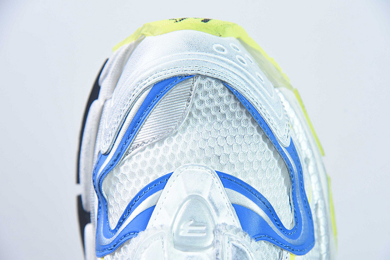 Ba*len*cia*ga runner sneaker