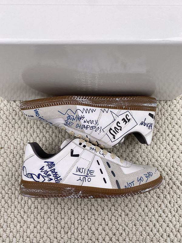 ma*s*n Ma*i*la sneaker