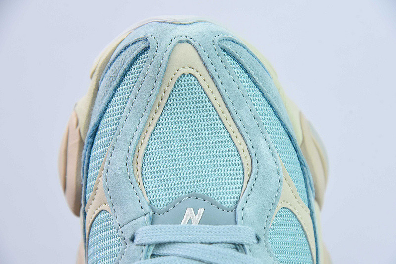 new balance sneaker