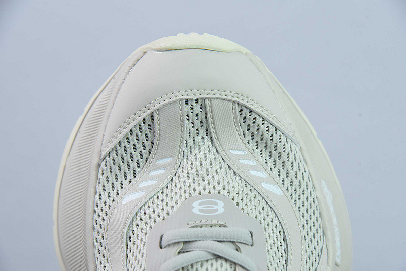 BC XL SNEAKERS