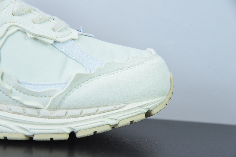 new balance sneaker