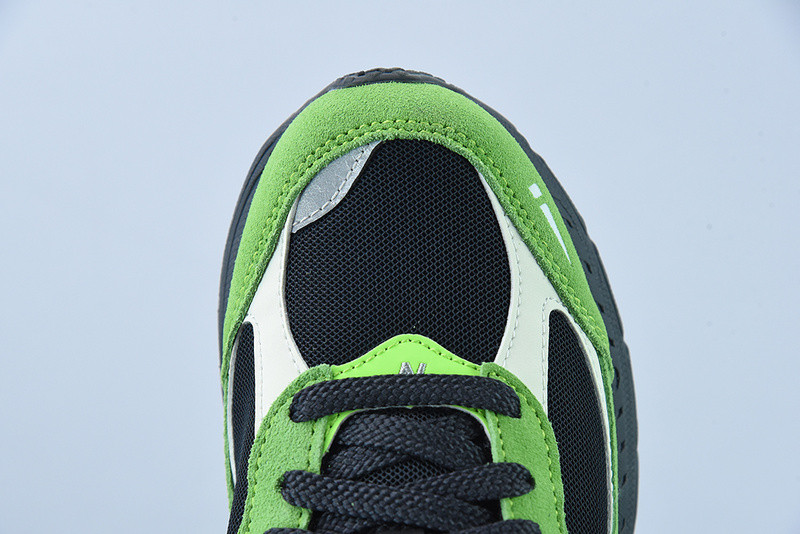 new balance sneaker