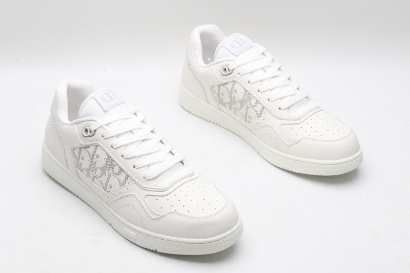 dio* sneaker
