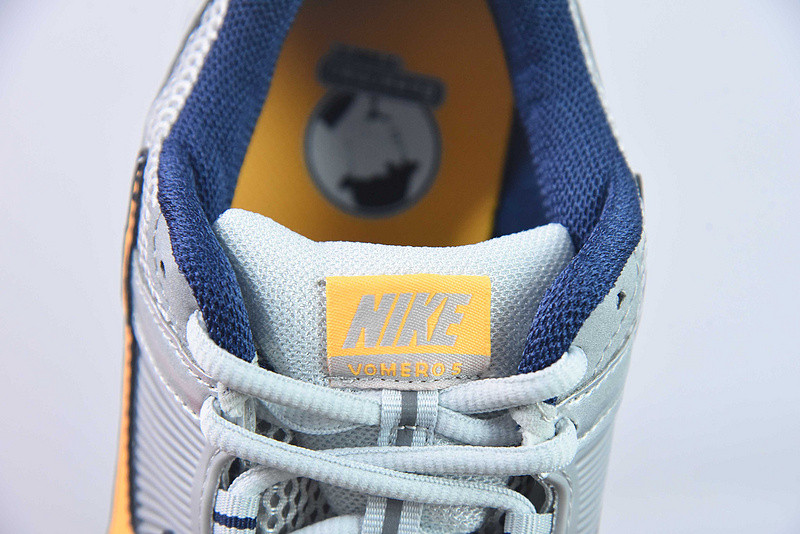 nike zoom vomero 5 "pure platinum" fj4151-001