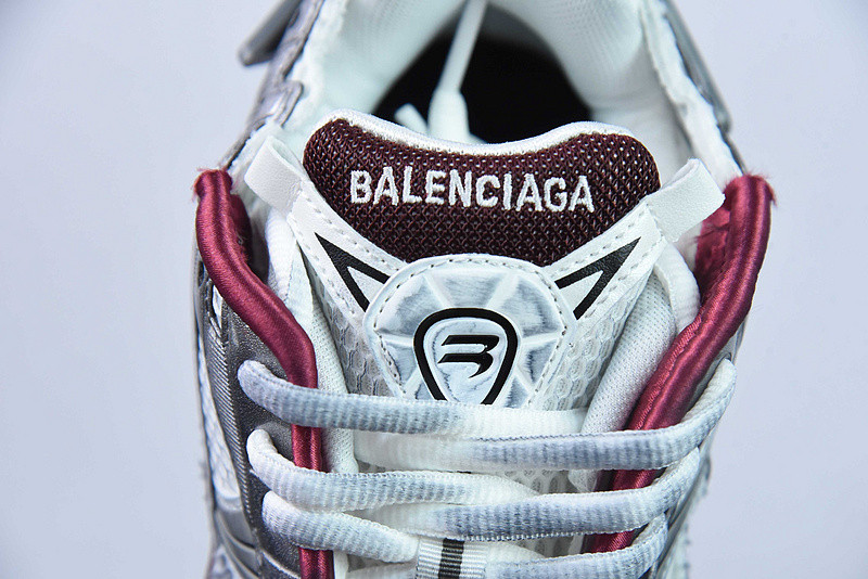 Ba*len*cia*ga runner sneaker