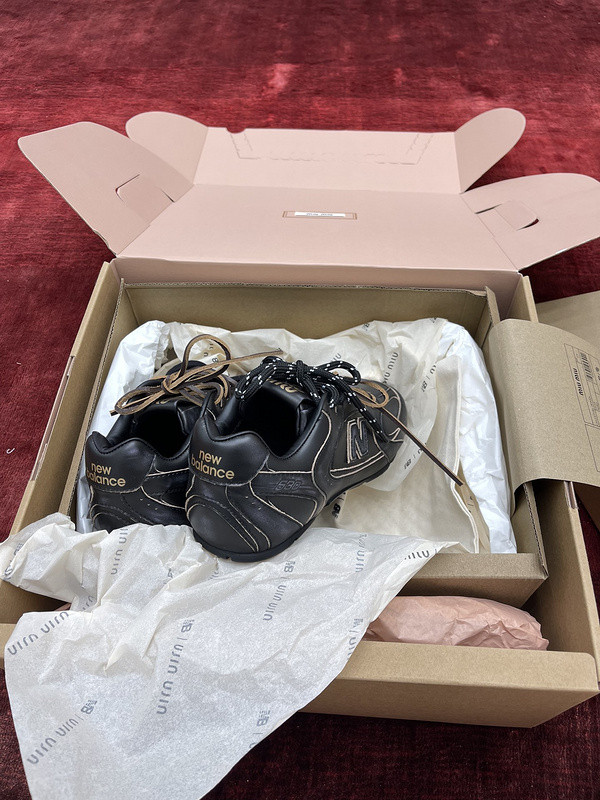 new balance x M1um1u sneaker