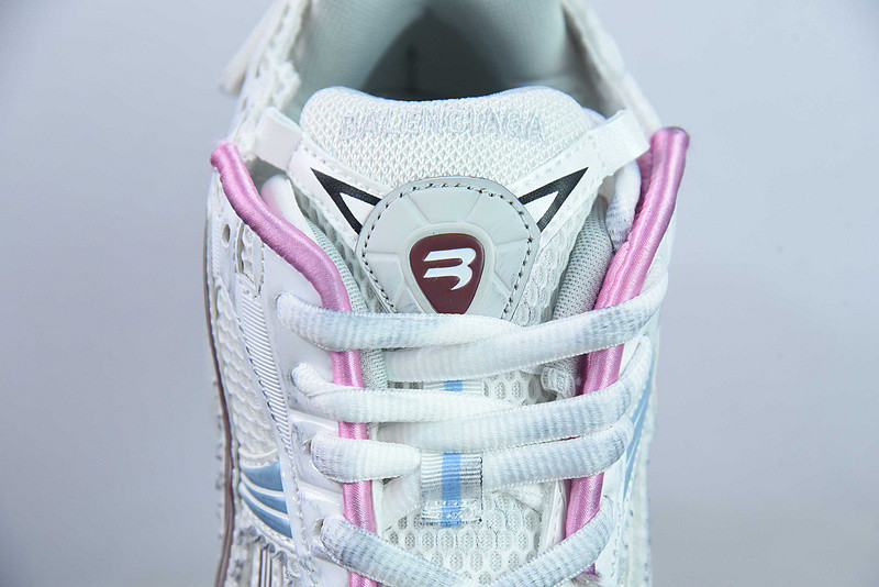 Ba1en*iaga runner sneaker