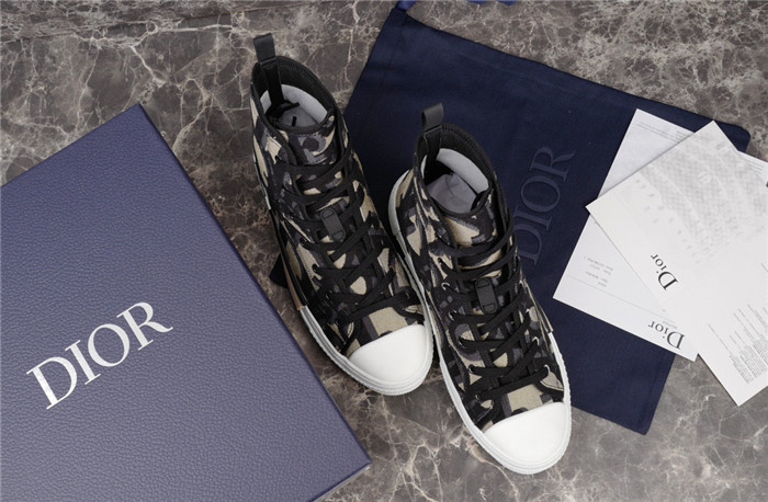 dio* b23 oblique high-top sneaker