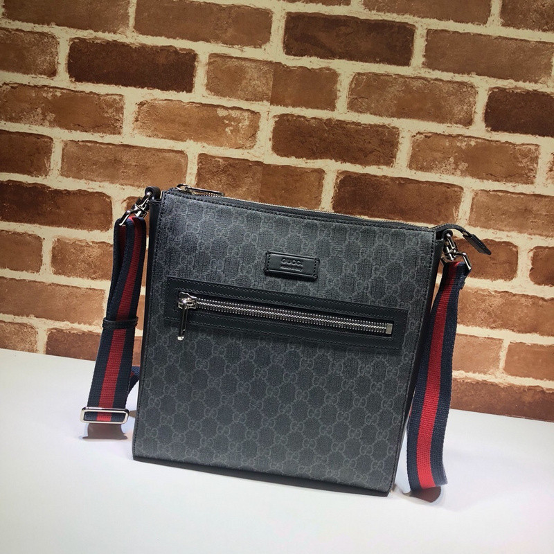 G*u*i shoulder bag