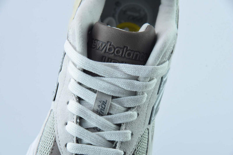 new balance sneaker