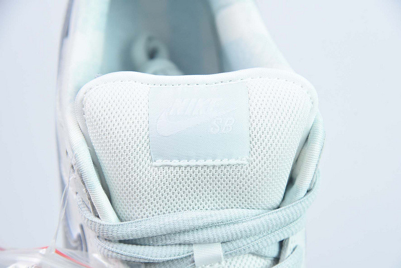 concepts x nike sb dunk low “white lobster” fd8776-100