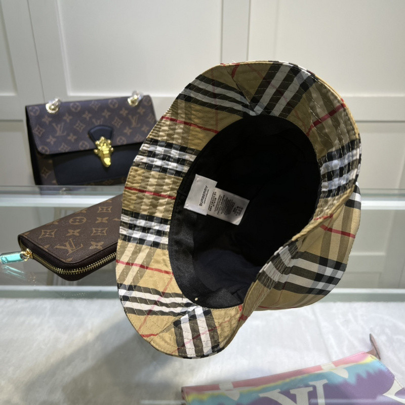 B**rry hat