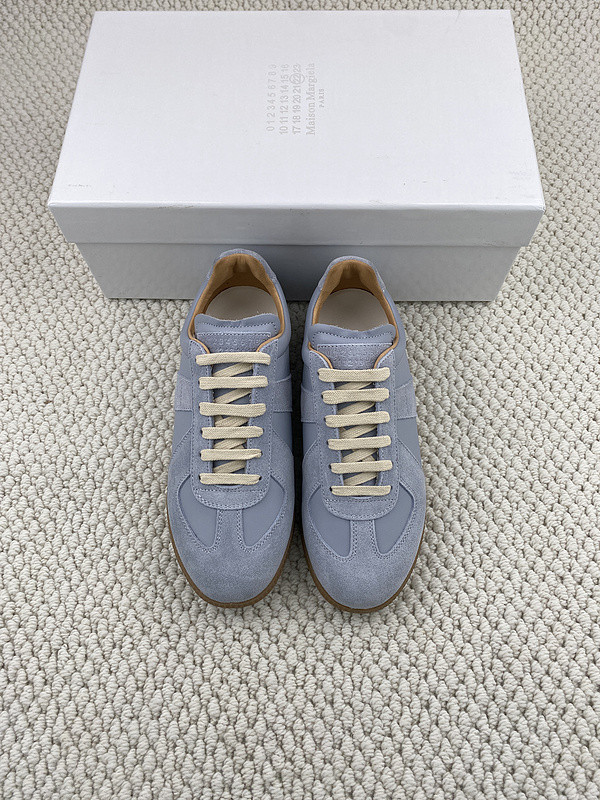 ma*s*n Ma*i*la sneaker