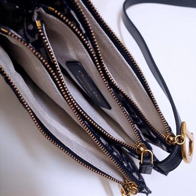 D10r bag