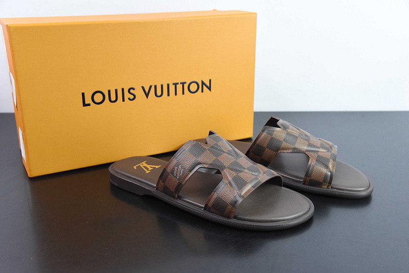 lvt sandals