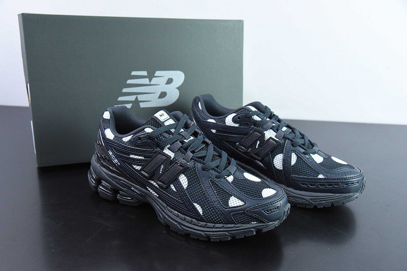 new balance sneaker