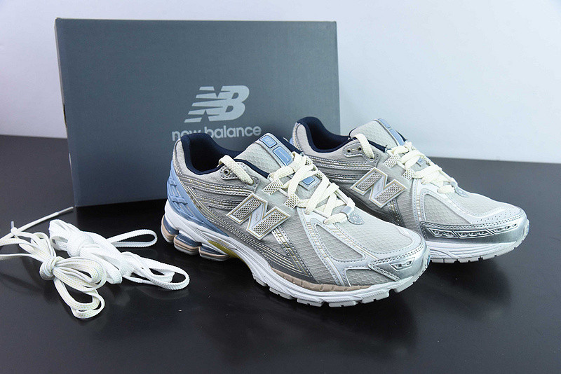 new balance sneaker
