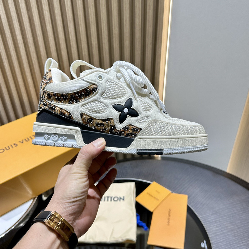 LVT SNEAKERS