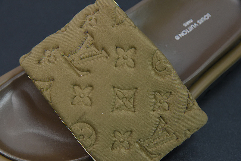 lvt sandals