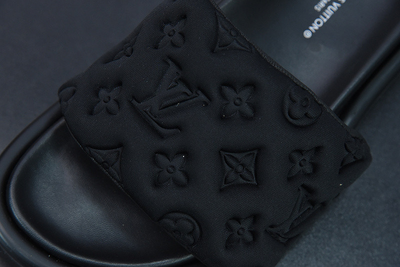 lvt sandals