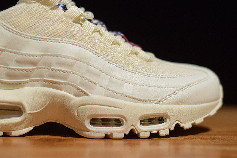 nike air max 95 pull tab sail aj1844-101