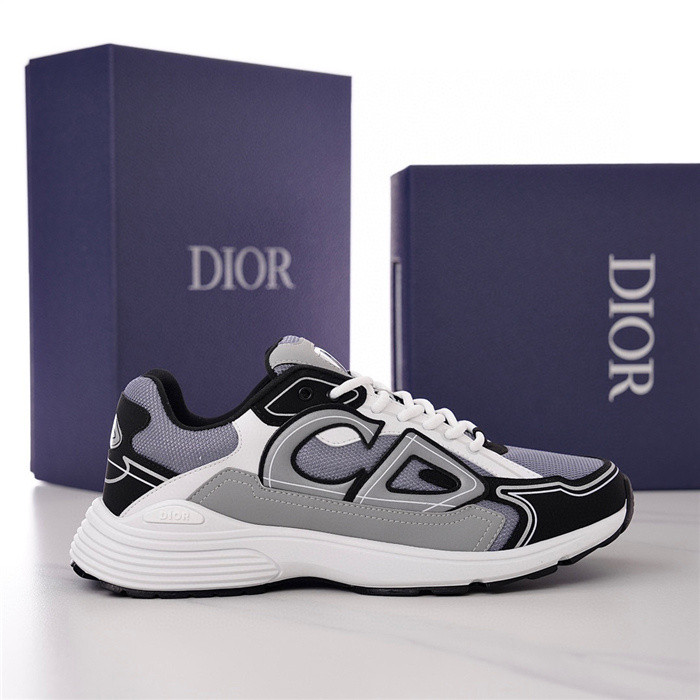 dio* sneaker