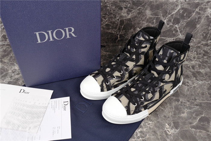 dio* b23 oblique high-top sneaker