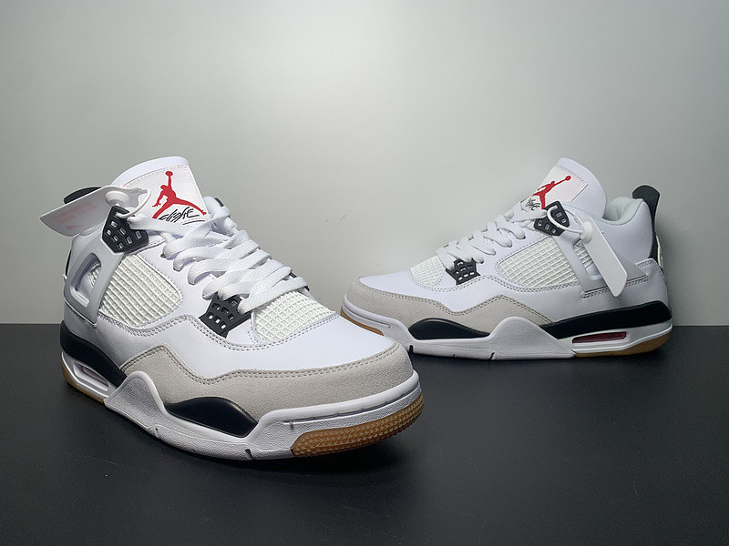 Nike SB x Air Jordan 4 “Black WHite” DR5415-100-3