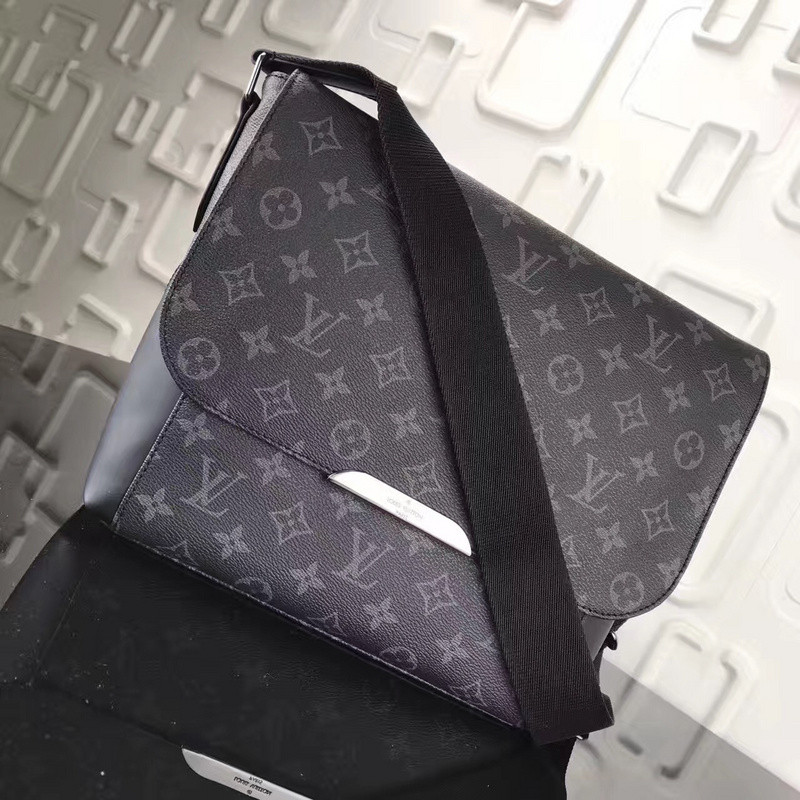 LVT PURSE