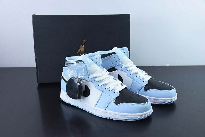 air jordan 1 mid “ice blue” 555112-401