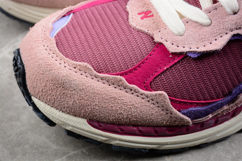 new balance sneaker