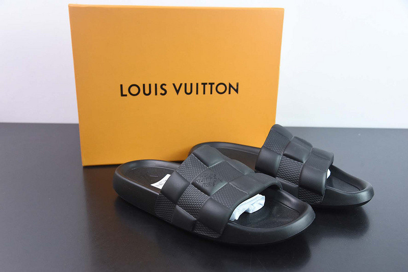 lvt sandals