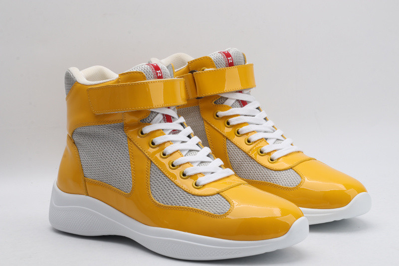 pr sneaker