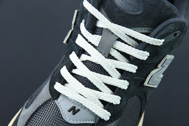 new balance sneaker